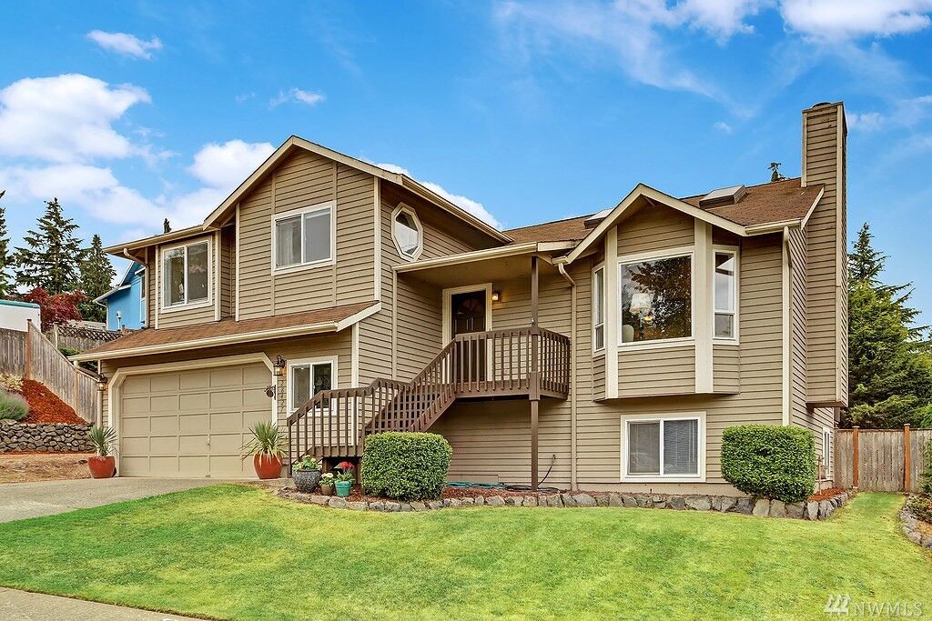 Property Photo:  28427 37th Ave S  WA 98001 