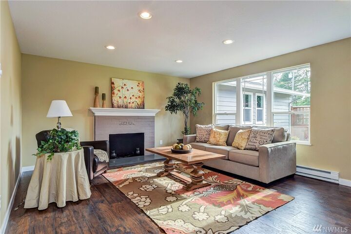 Property Photo:  11921 38th Ave NE  WA 98271 