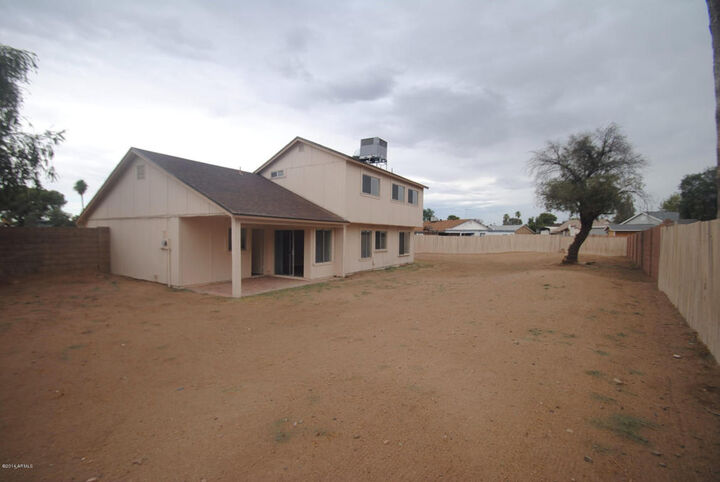 Property Photo:  2320 W Beck Lane  AZ 85023 