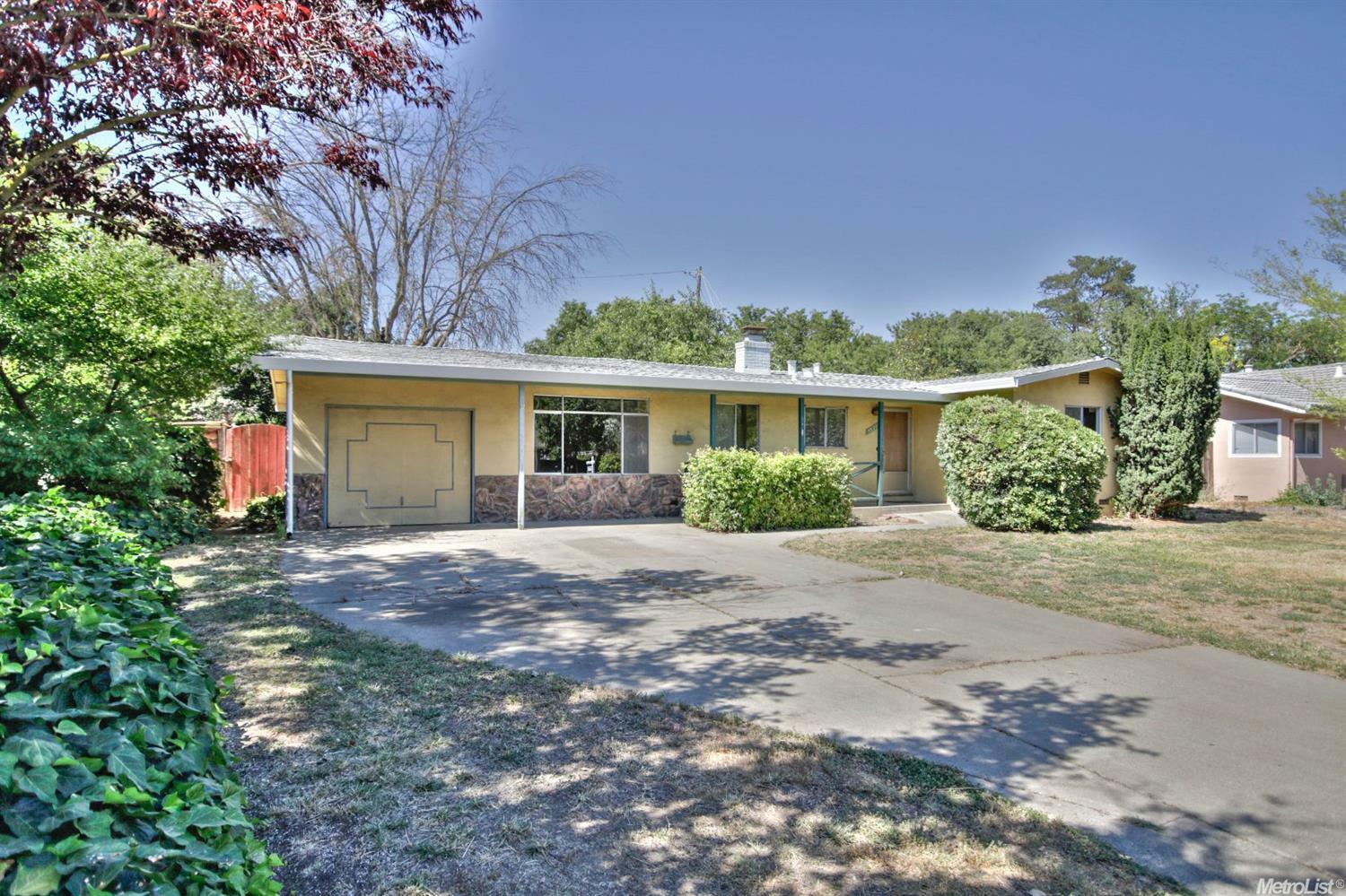Property Photo: 1527 Tulane CA 95616