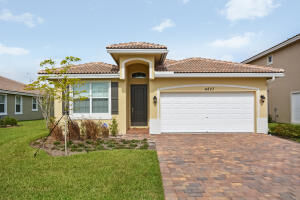 Property Photo:  4827 Foxtail Palm Court  FL 33463 
