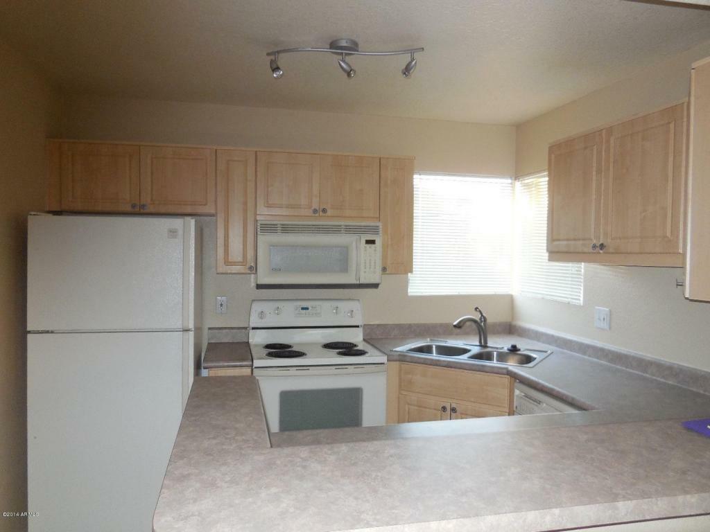 Property Photo:  1880 E Morten Avenue 229  AZ 85020 