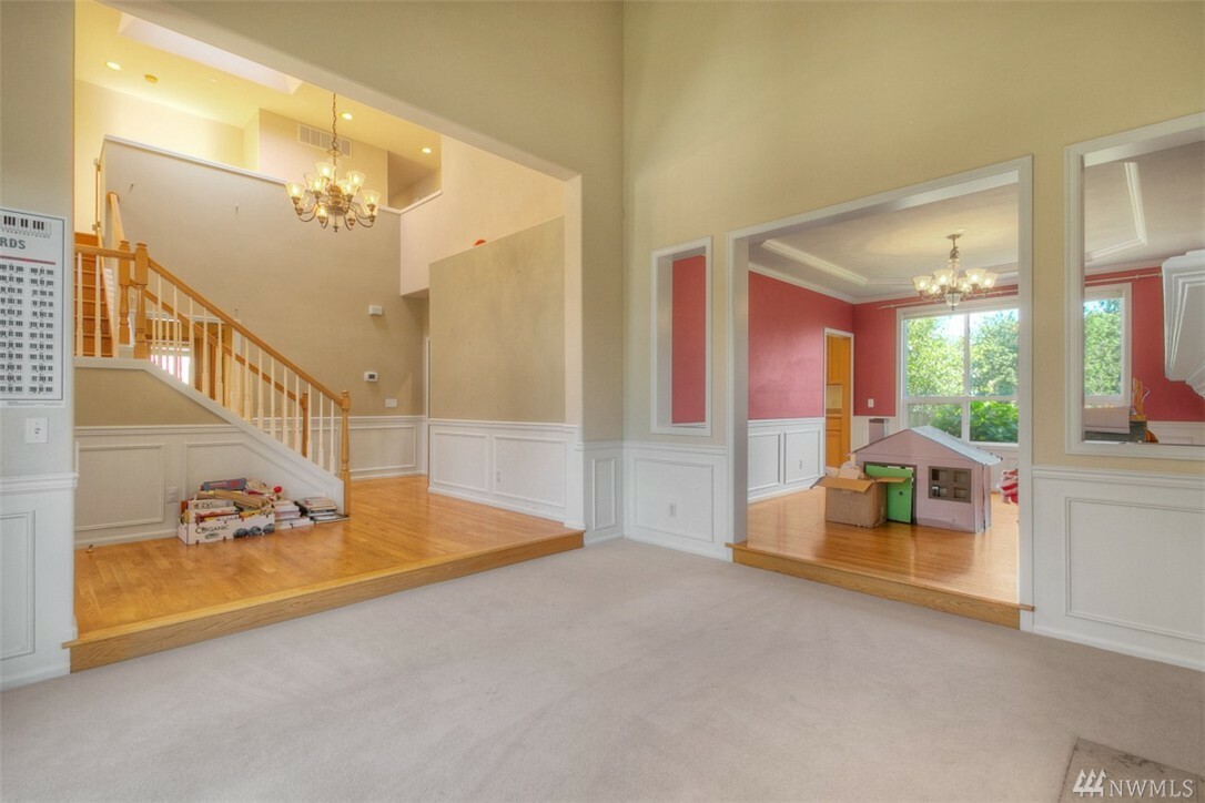 Property Photo: 17444 NE 97th Wy WA 98052
