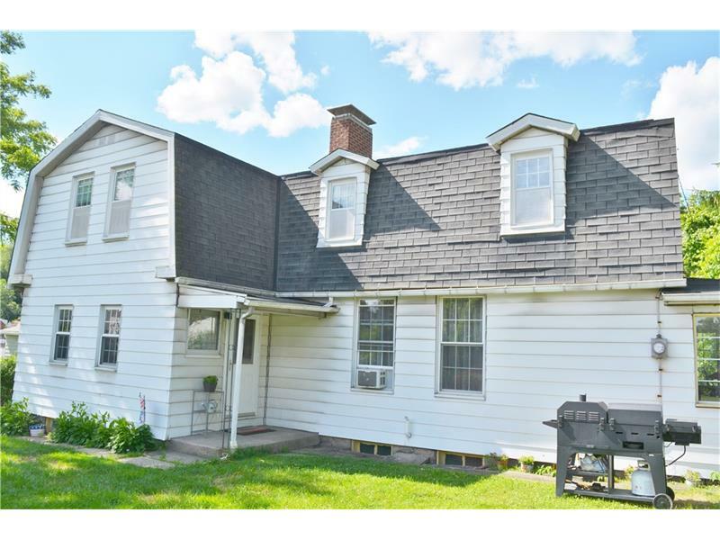 Property Photo:  133 Bridle Road  PA 15116 