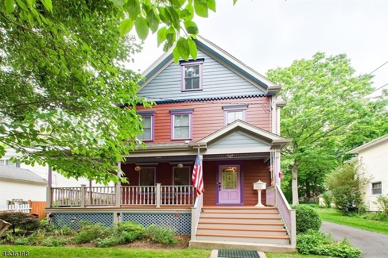 Property Photo:  31 Hedges Ave  NJ 07928 