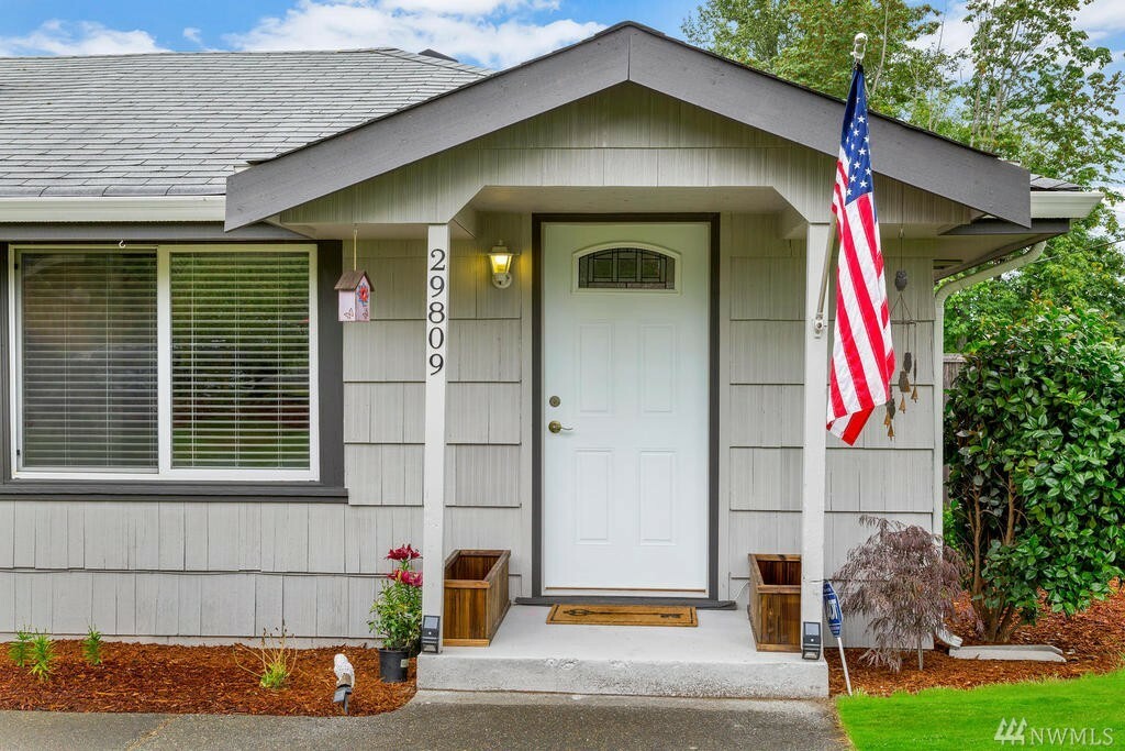 Property Photo: 29809 118th Ave SE WA 98092