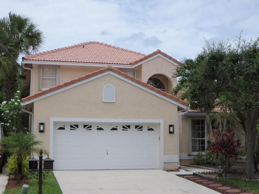 Property Photo: 10889 Tamoron Lane FL 33496