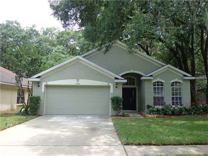 Property Photo: 4620 Whispering Park Lane FL 33614