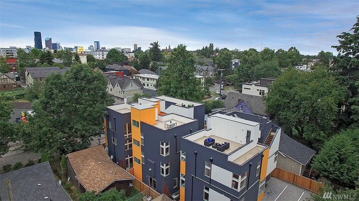 320 B 26th Ave S 320B  Seattle WA 98144 photo