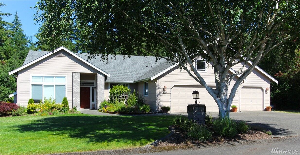 Property Photo:  876 Jewil Dr  WA 98333 