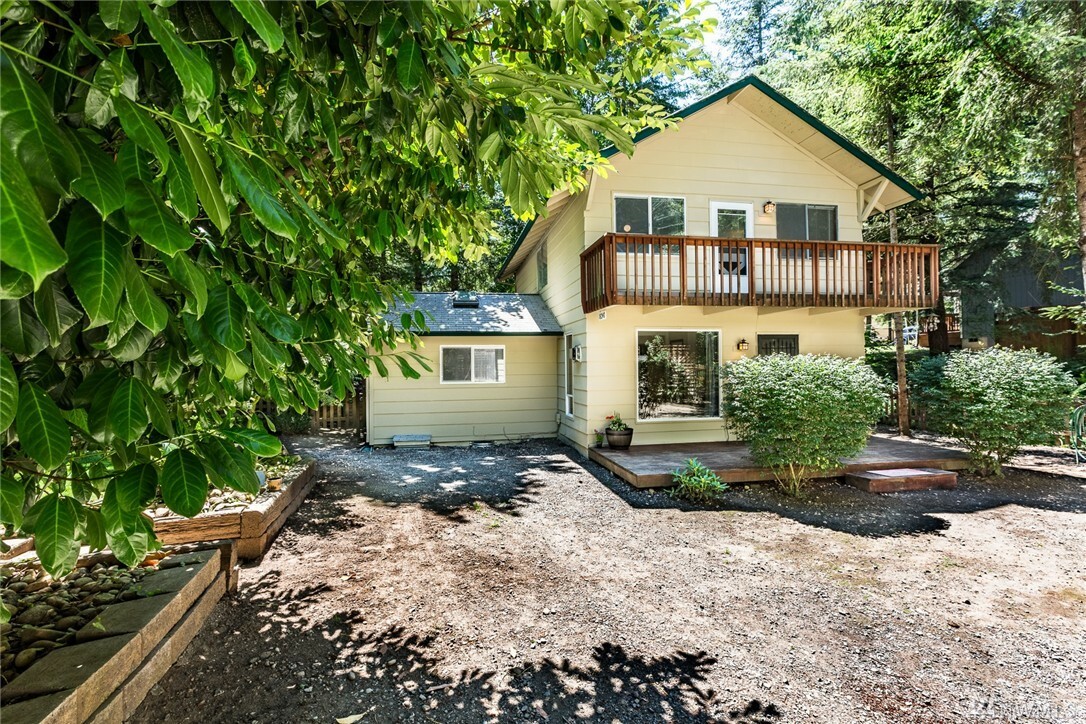 Property Photo: 18247 Rampart Dr SE WA 98597