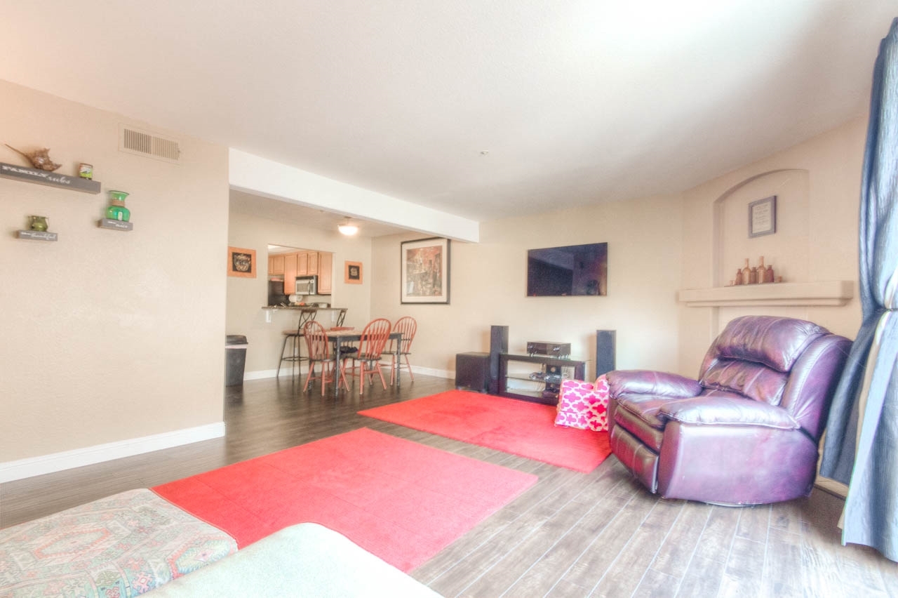 Property Photo: 180 Bautista 86 CA 92057