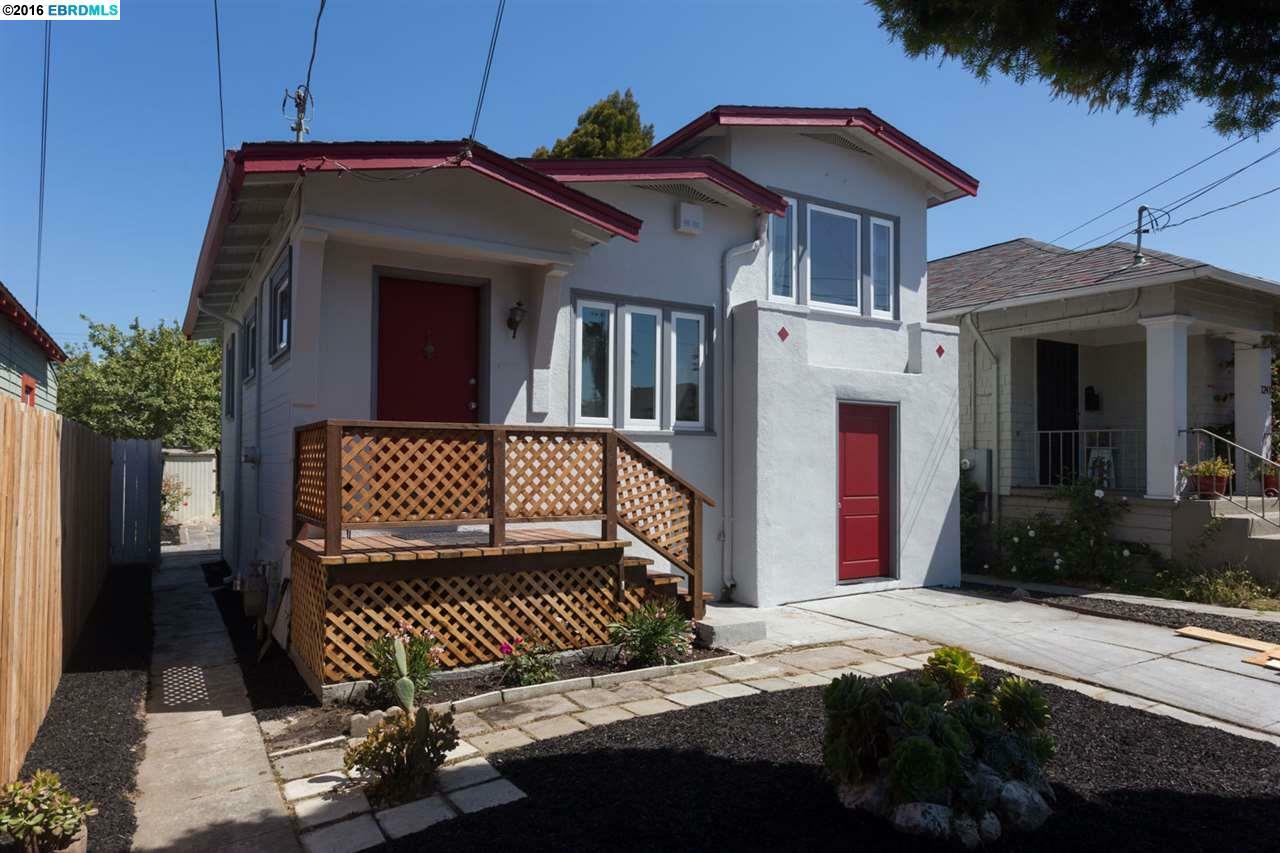 Property Photo:  1239 Carrison St  CA 94702 