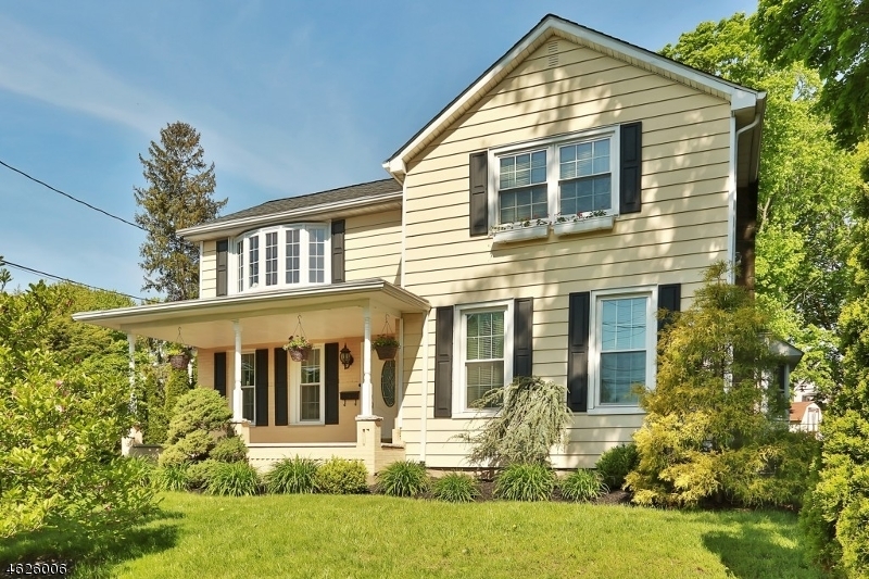 Property Photo:  368 Highwood Ave  NJ 07452 