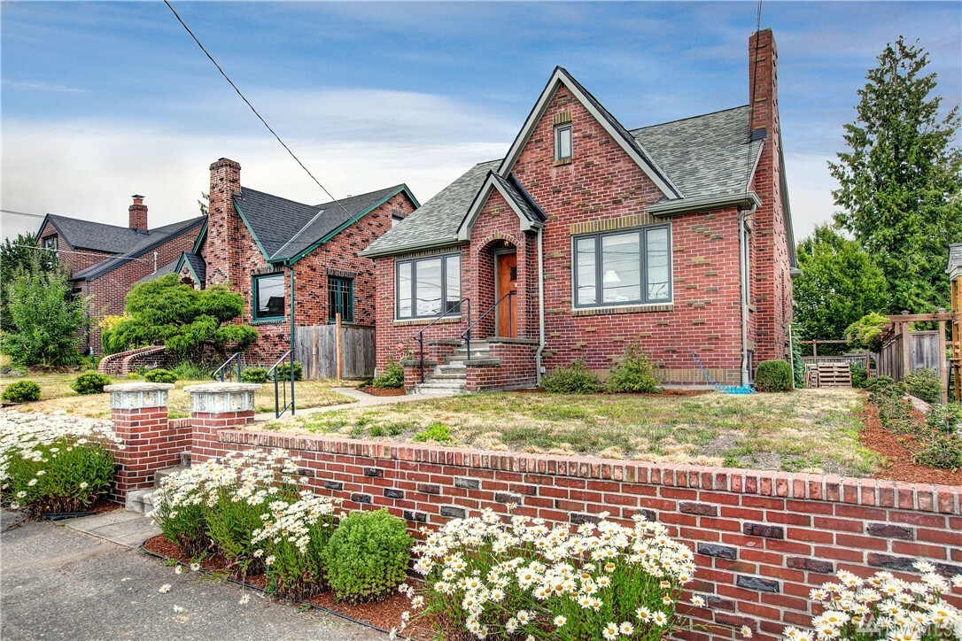 Property Photo:  8314 19th Ave NW  WA 98117 