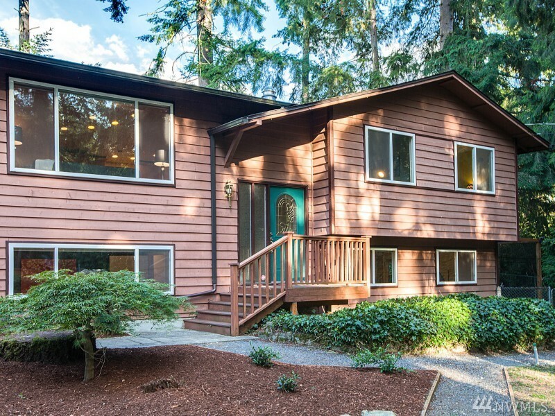 Property Photo:  22829 35th Ave SE  WA 98021 