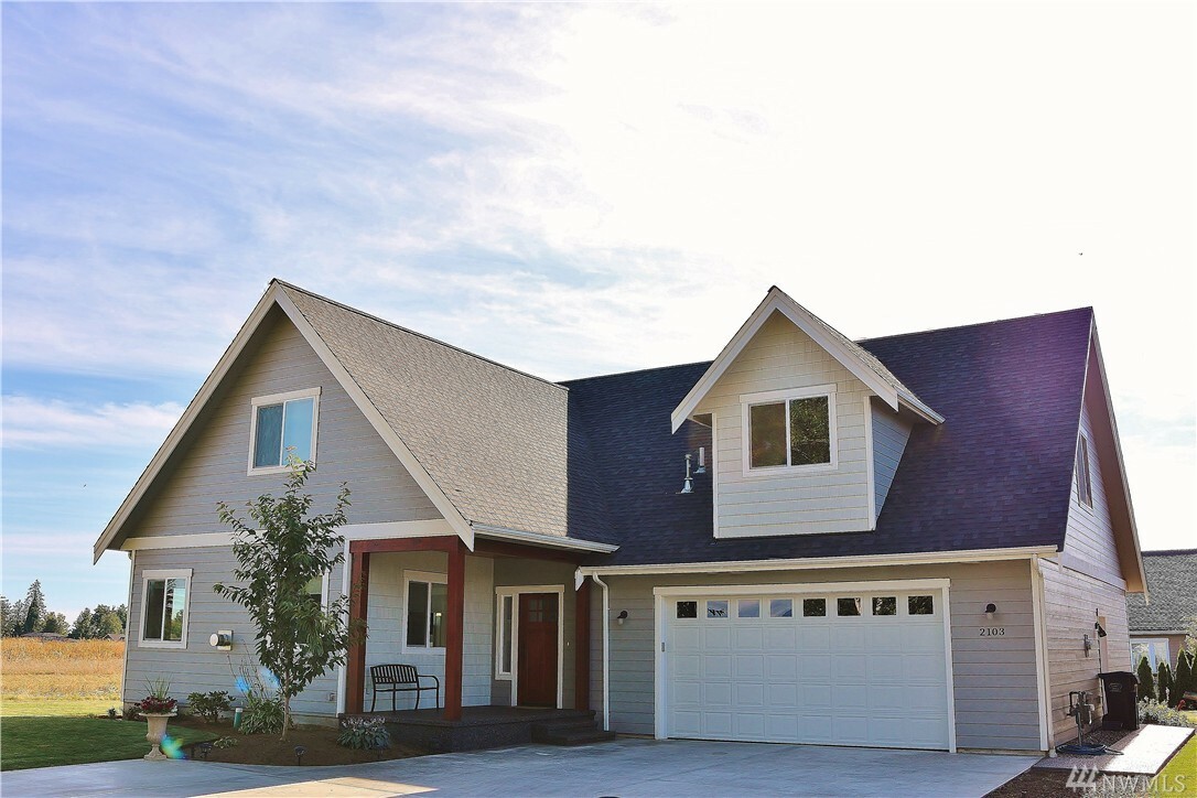 Property Photo: 2103 Littlefield Ct WA 98264