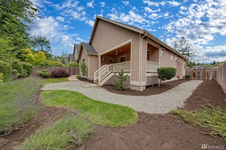 Property Photo: 2621 NE Kevos Pond Dr WA 98370