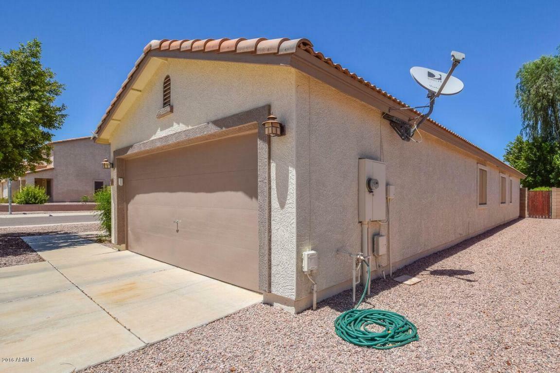 Property Photo:  16098 W Calavar Road  AZ 85379 