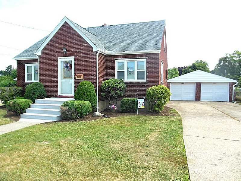 Property Photo: 3005 Evanston Avenue PA 16506