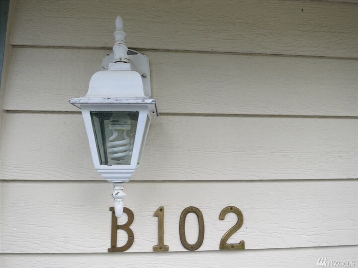 Property Photo: 13629 26th Place W B102 WA 98087