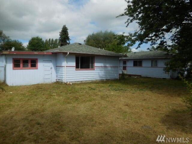 Property Photo:  300 Gardner Road  WA 98233 