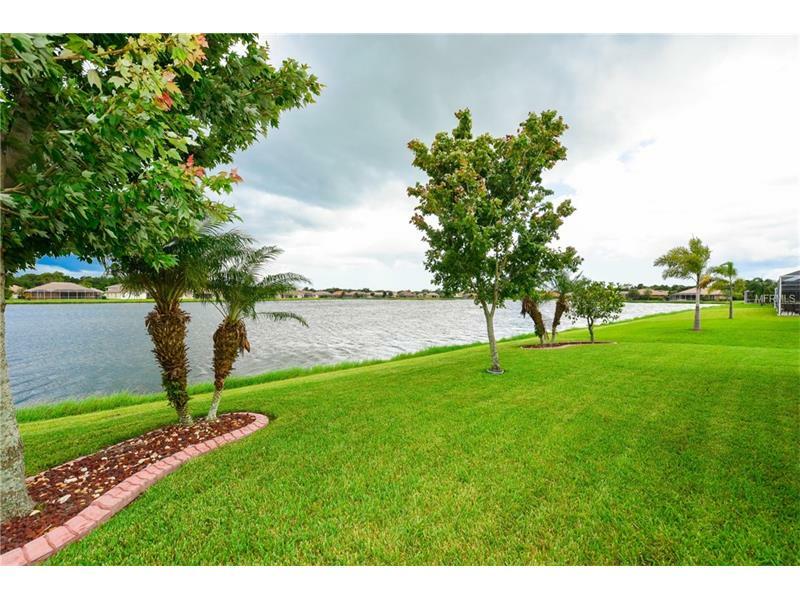 Property Photo:  6928 74th Street Circle E  FL 34203 