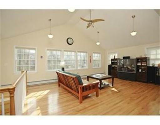 Property Photo:  49 Cottonwood Road Sf  MA 02482 