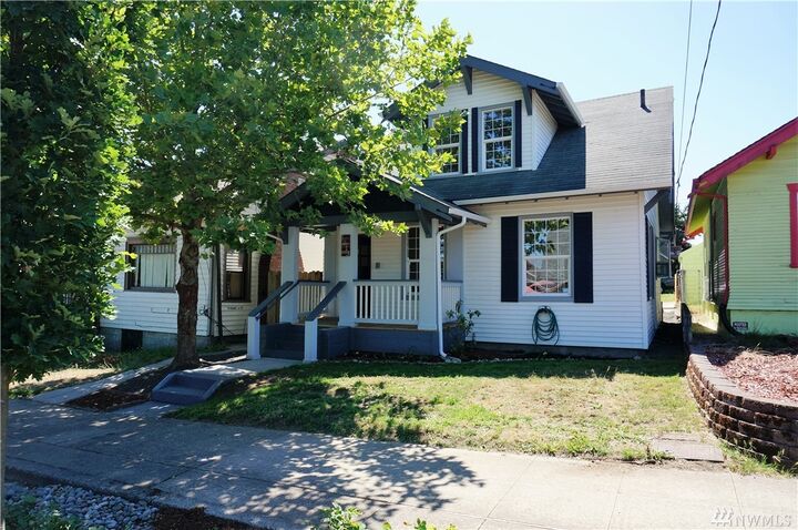 1013  5th Street  Bremerton WA 98337 photo