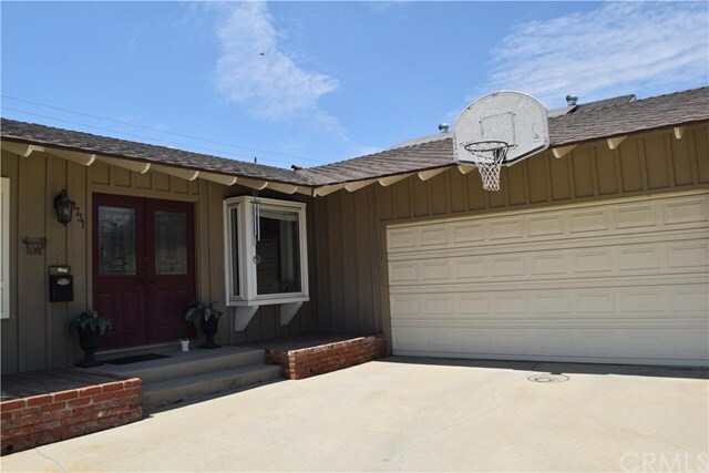 Property Photo:  1731 Cambridge Avenue  CA 92870 