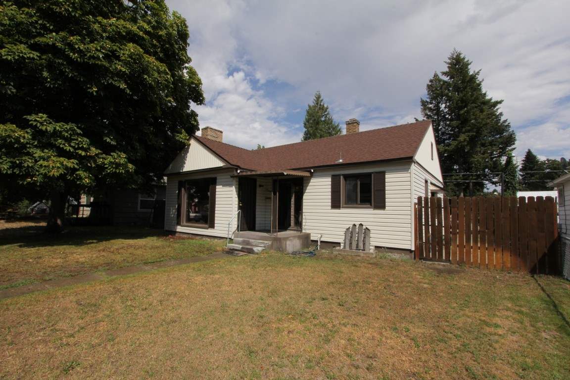 Property Photo:  4208 N Post St  WA 99205 