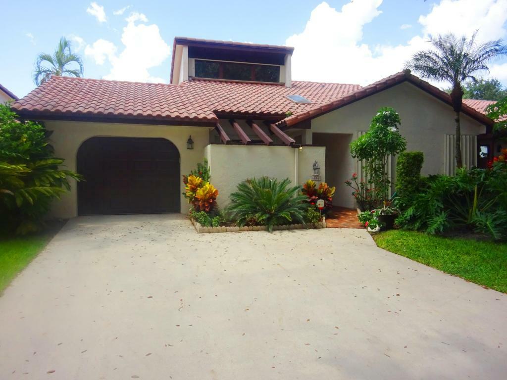 Property Photo: 6696 Tiburon Circle FL 33433