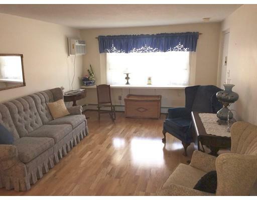 Property Photo: 70 Washington Park Dr 6 MA 01810