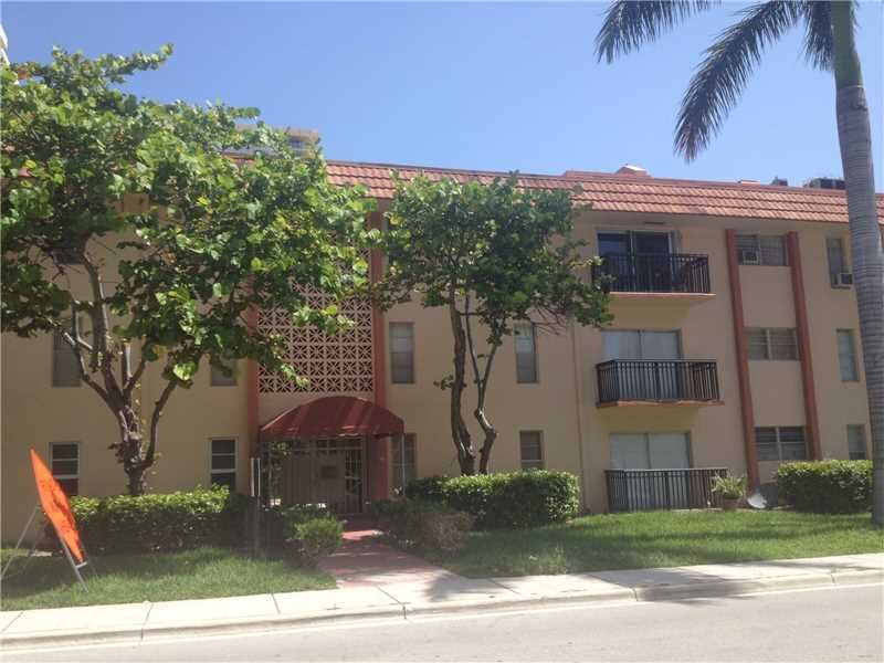 Property Photo: 251 172nd St 218 FL 33160