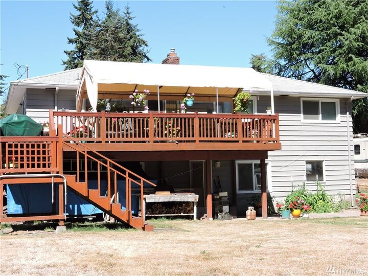 Property Photo:  633 S 194th St  WA 98148 