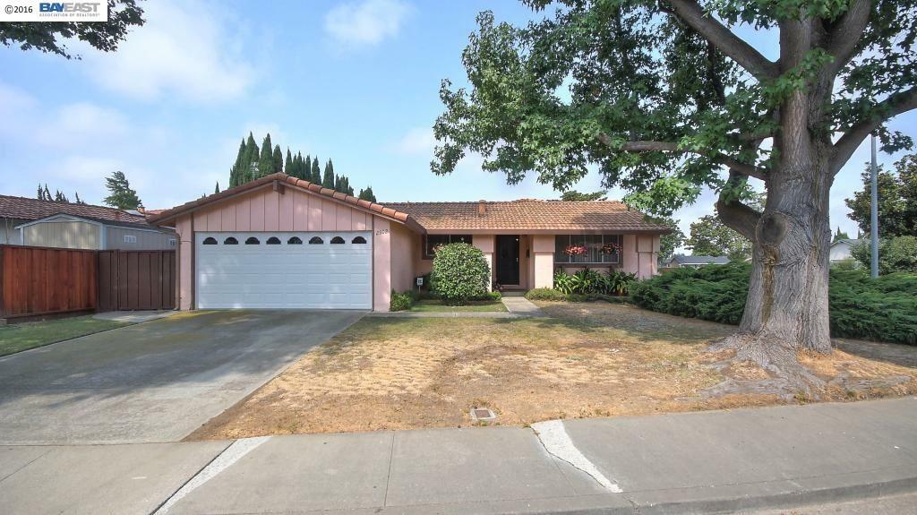 Property Photo:  2502 Begonia St  CA 94587 