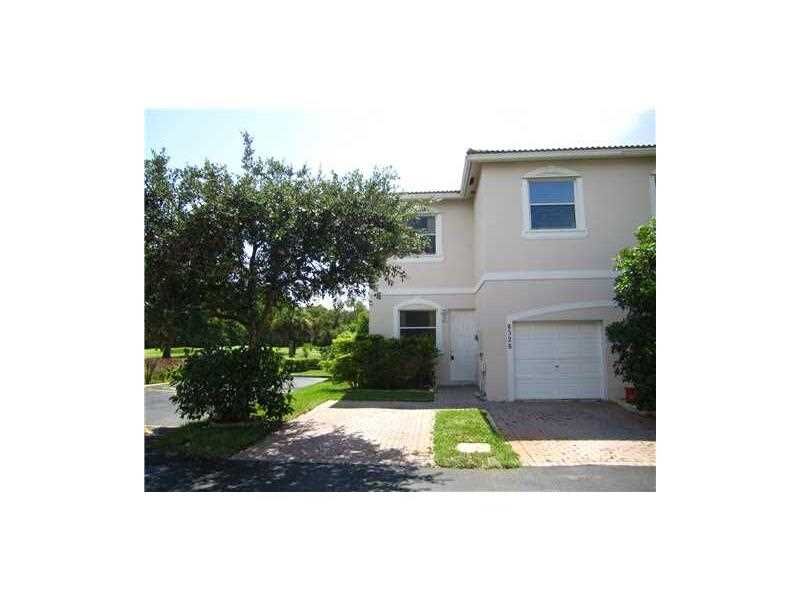 Property Photo:  8328 Lagos De Campo Bl 8328  FL 33321 