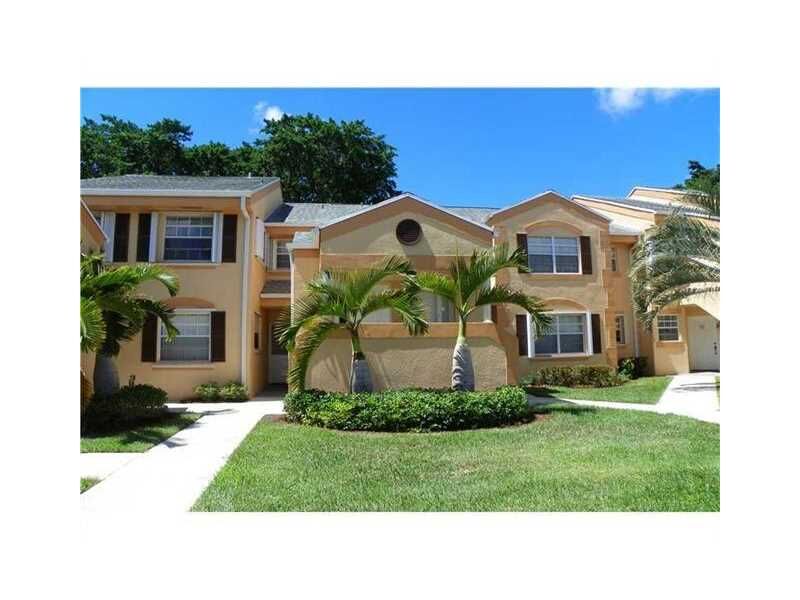 Property Photo:  2618 SE 19th Ct 205-B  FL 33035 
