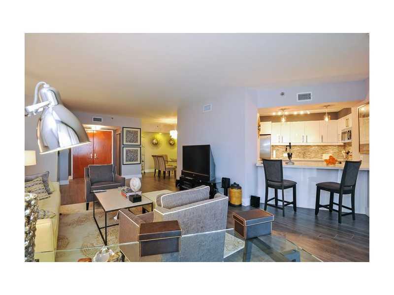 Property Photo: 20281 E Country Club Dr 2405 FL 33180