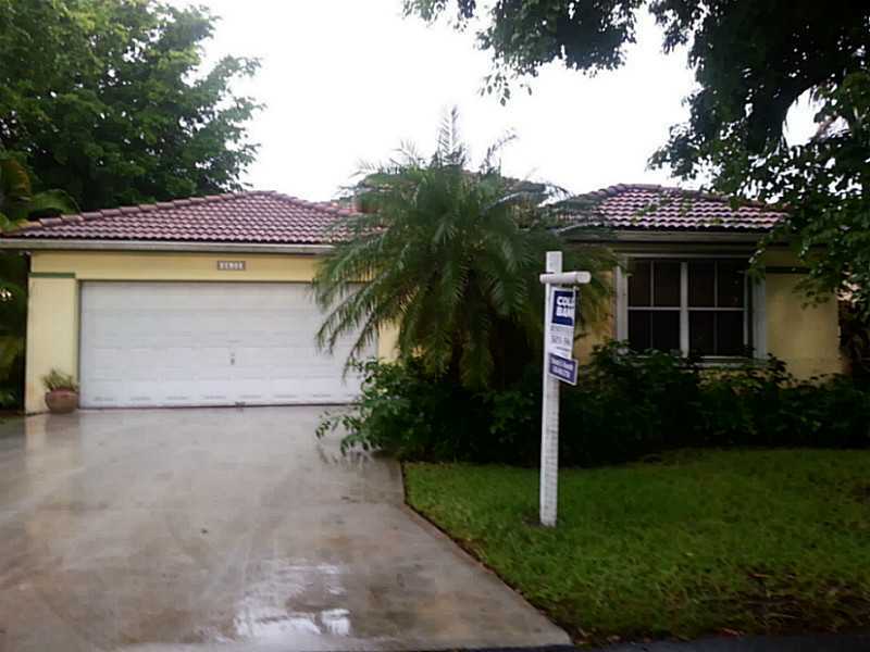 Property Photo: 8532 SW 163 Ct FL 33193