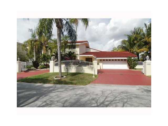 Property Photo:  1385 Bella Vista Av  FL 33156 