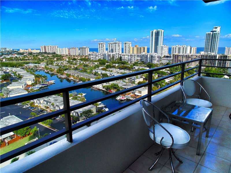 Property Photo: 2500 Parkview Dr 1911 FL 33009