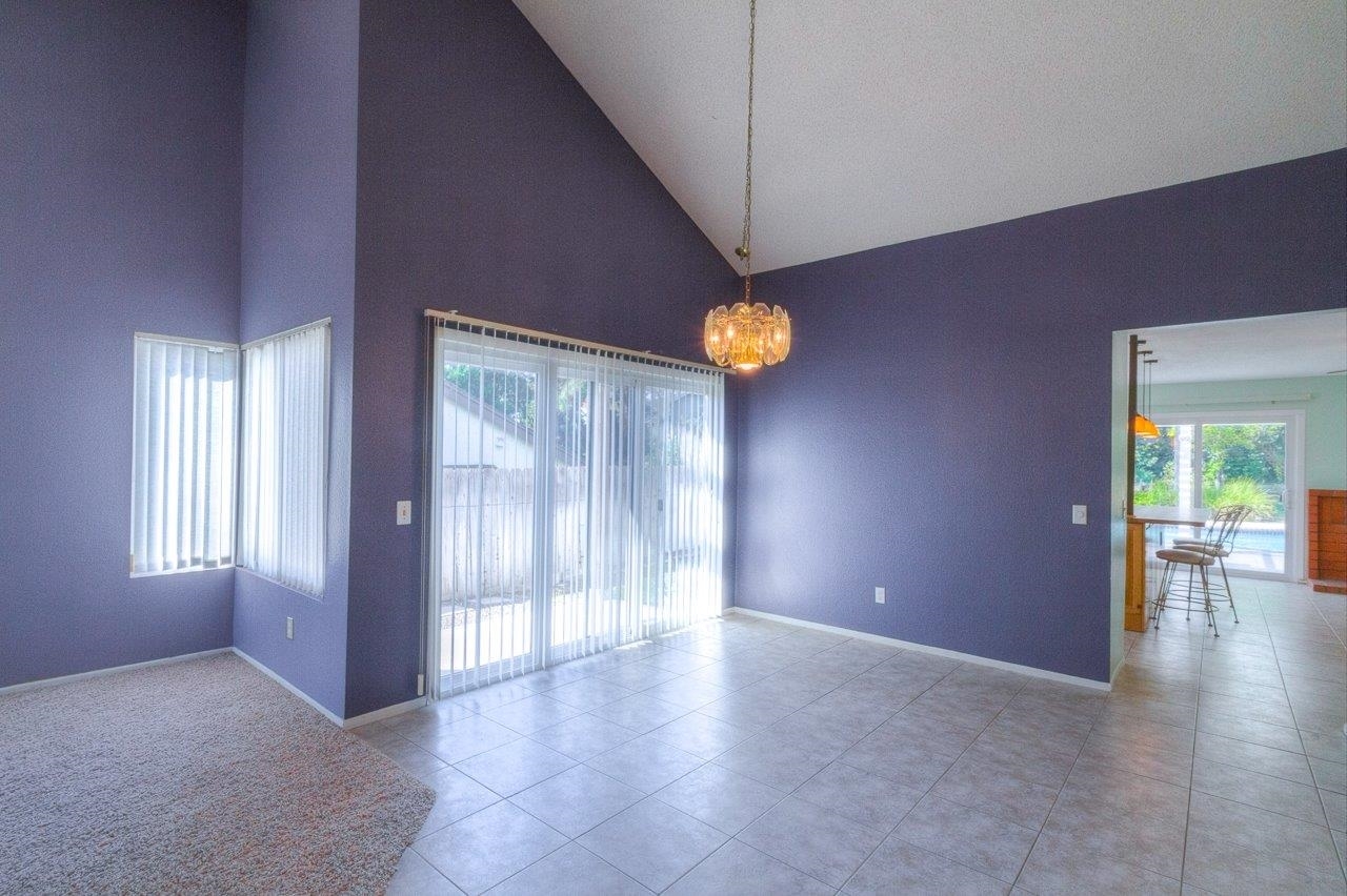 Property Photo: 1431 Darwin Dr CA 92056