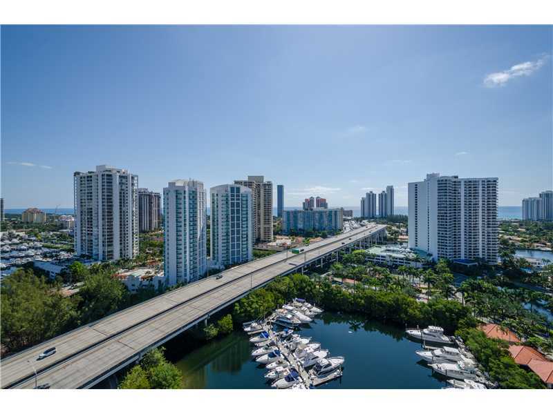 Property Photo: 3500 Mystic Pointe Dr 2305 FL 33180
