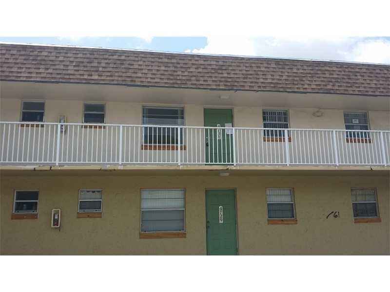 Property Photo:  4731 NW 9th Dr L  FL 33317 