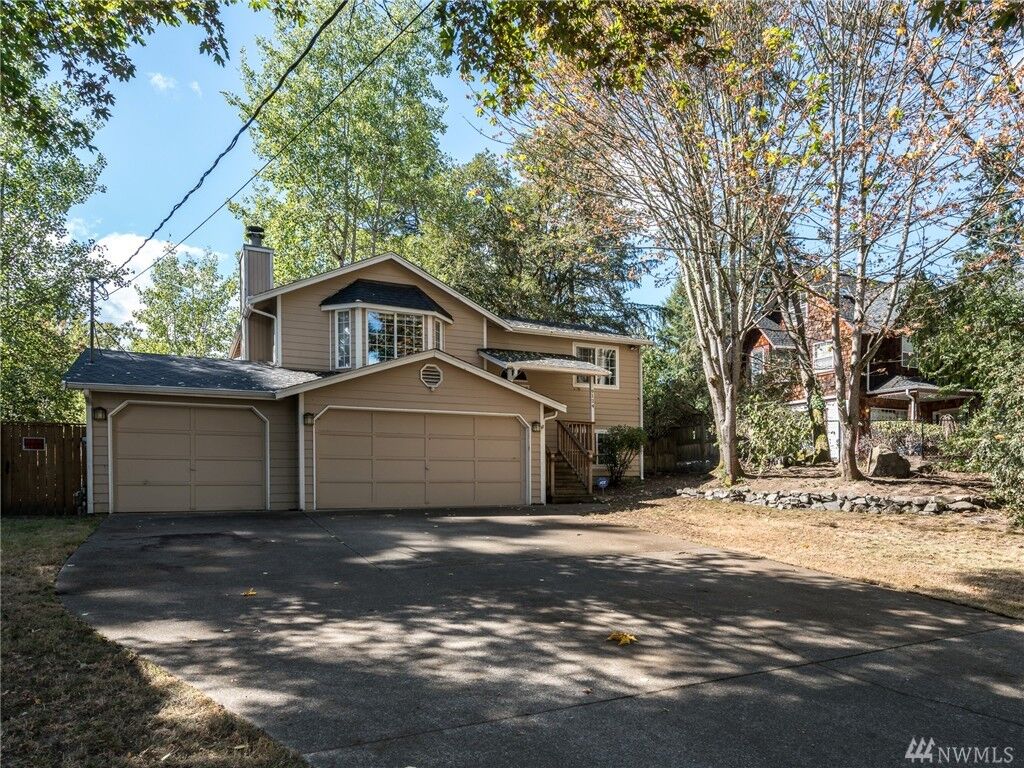 Property Photo:  9124 Waverly Dr SW  WA 98499 