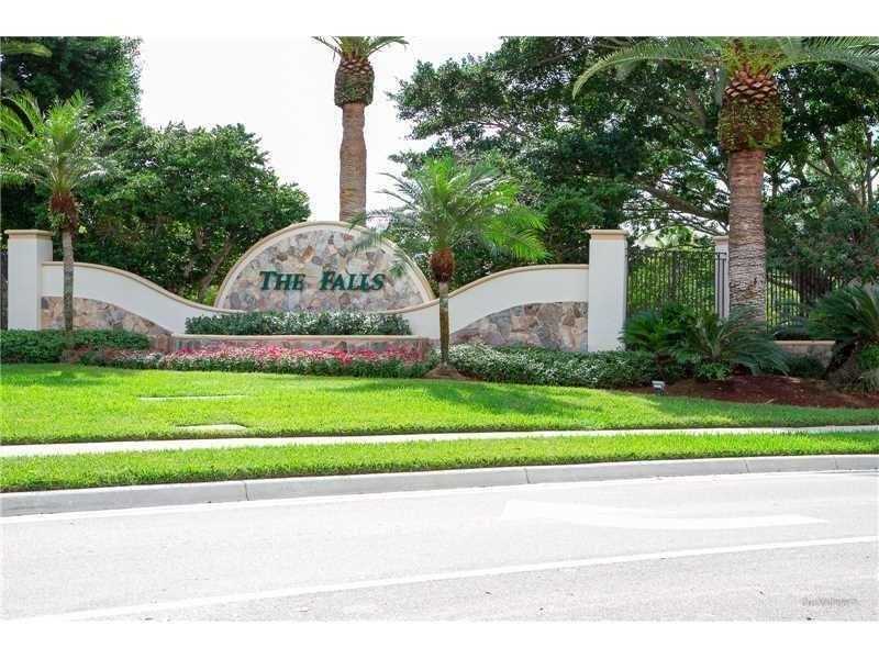 Property Photo:  797 Chimney Rock Rd  FL 33327 