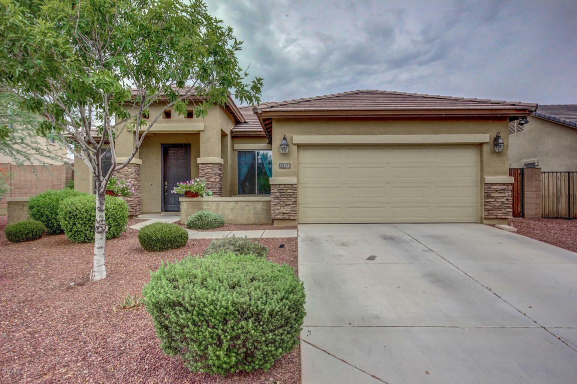 Property Photo:  11414 W Holly Street  AZ 85392 