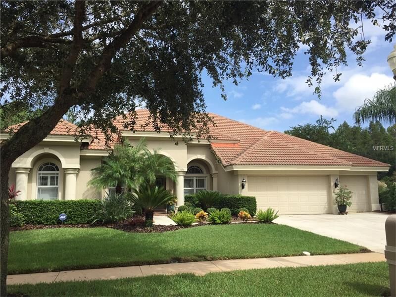 Property Photo:  17826 Arbor Greene Drive  FL 33647 