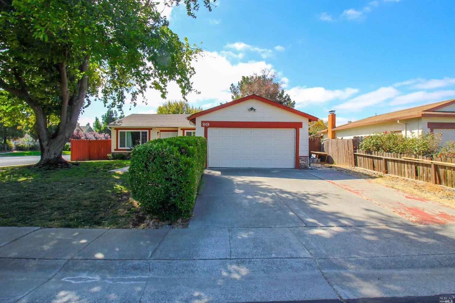 Property Photo:  99 Coral Lane  CA 94585 
